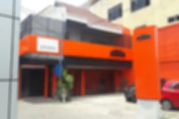 Dealer baru KTM di Surabaya