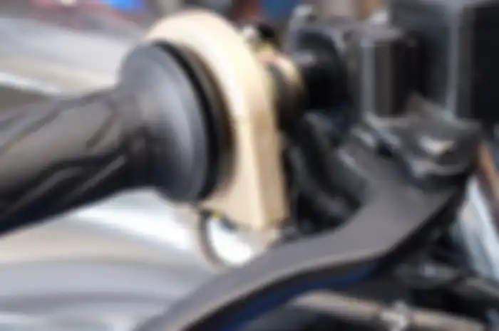 Gas spontan terpasang di Suzuki GSX-R150