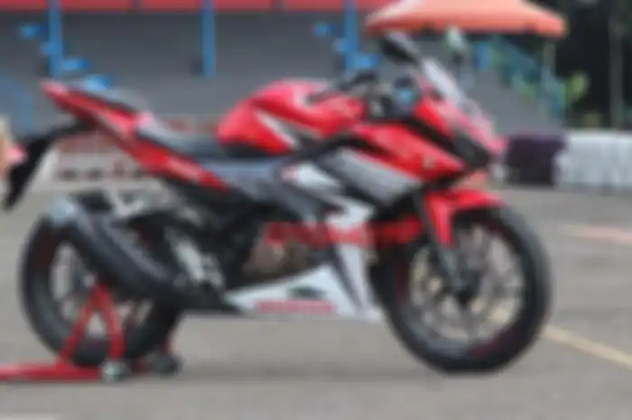 Honda CBR 150R