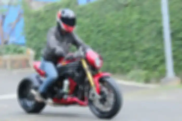 Kawasaki Z250 Minor Fighter Diens Bike