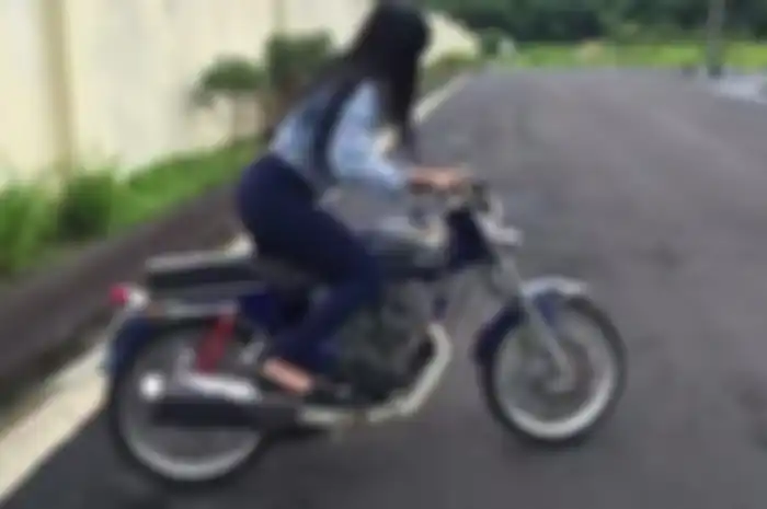 Ilustrasi pengguna motor Honda CB