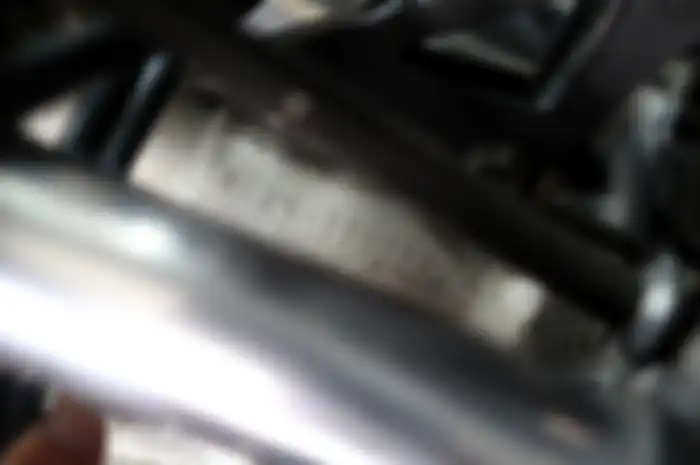 Dari kode rangkanya menunjukkan motor ini dibuat tahun 1994 keatas