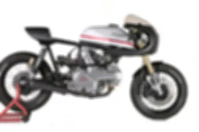 Cagiva Alazzurra custom &ldquo;Ducati Pantah&rdquo; dari Capelos Garage