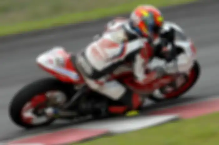 Gara-gara Cam, Honda CBR 250RR langsung melejit dari urutan buncit.