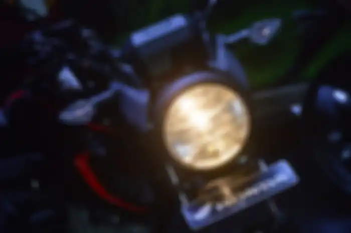 Ilustrasi Lampu motor menyala