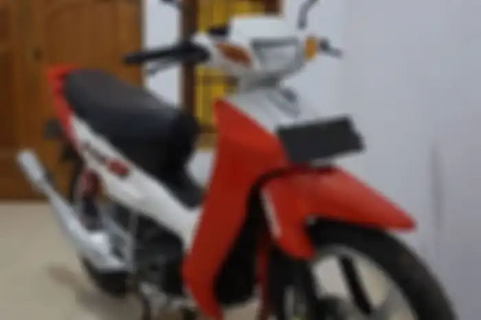 Yamaha F1ZR kinyis-kinyis, super mulus.