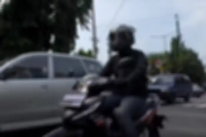 (ILUSTRASI) Kemenag resmi tetapkan 1 Ramadan 2024 pada Selasa 12 Maret 2024, ini tips naik motor saat bulan puasa.