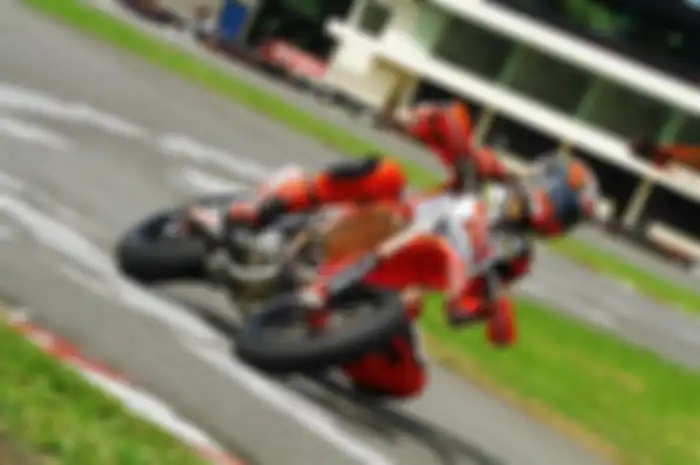 Honda CRF450 Supermoto Dimas Ekky Pratama