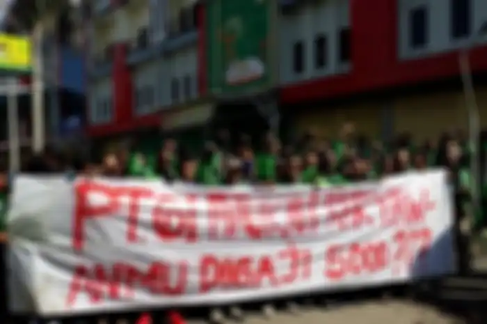 Demo driver ojek online Solo Raya tuntut kenaikan tarif, Kamis (22/03/2018)