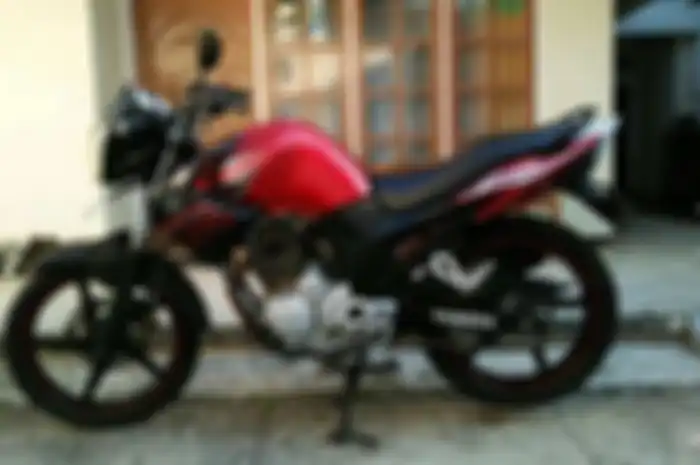 Yamaha Scorpio Z 225 tahun 2013