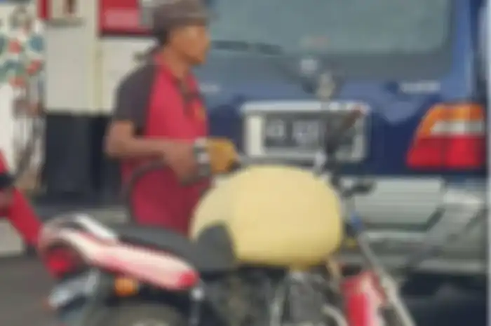 Suzuki Thunder tangkinya dimodifikasi bentuknya mirip drum.