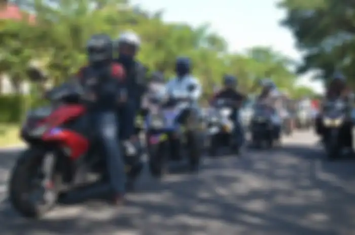  Diserbu 500 bikers, dengan peserta terjauh dari Lampung dan Banjarmasin.