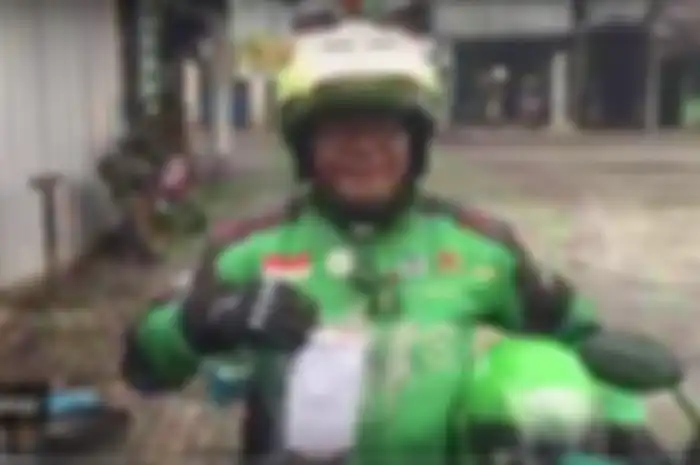 Maman Sulaeman, driver ojol baik hati.