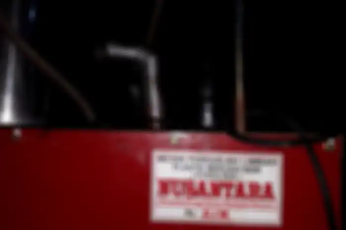 Mesin Pengelolah limbah plastik menjadi BBM NUSANTARA