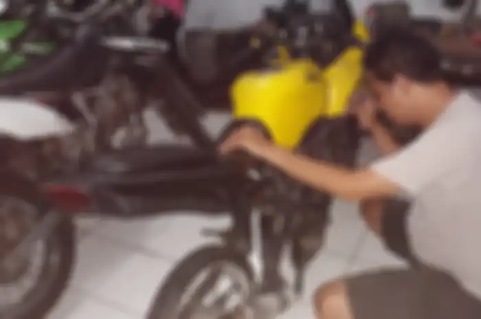 Bengkel Global Ninja di Jln Adiyaksa Raya No 3b Lebak bulus, Jakarta Selatan