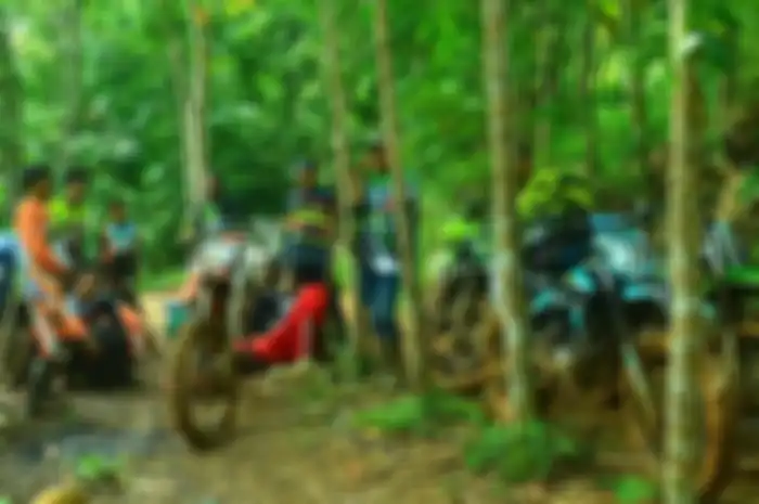 Nge-trail Bareng Danbrigif Raider 13