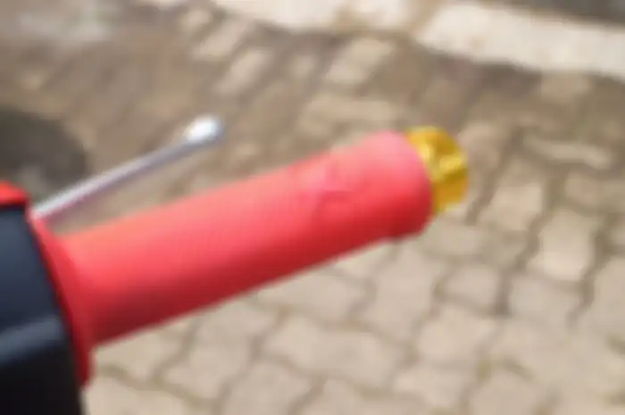 Ilustrasi handgrip