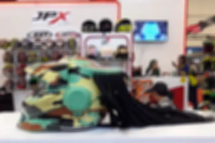 Helm JPX Predator