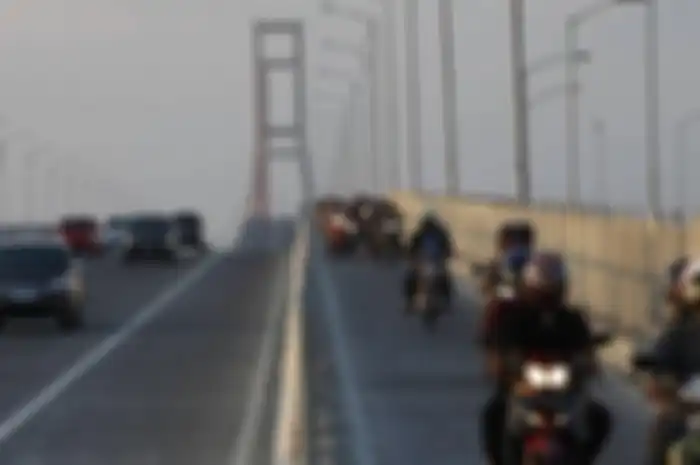 Penggratisan Jembatan Suramadu dinilai penting untuk memajukan Madura