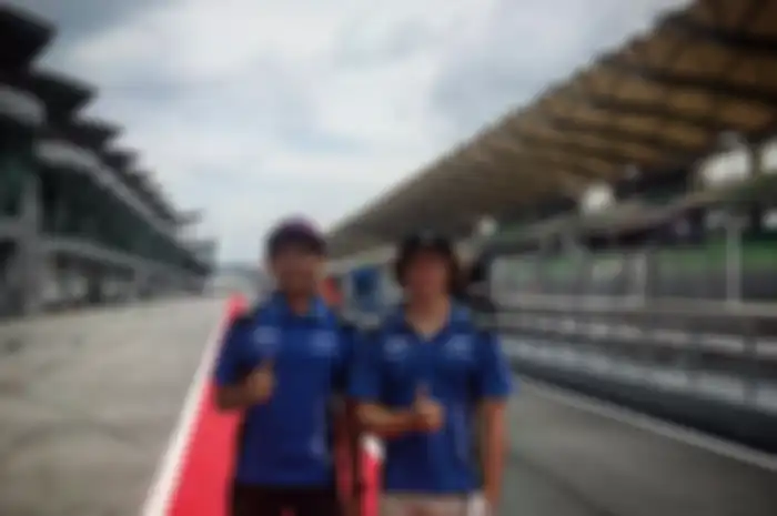 Dimas Ekky Pratama (kiri) dan Remy Gardner tampil di Moto2 Malaysia bersama tim Tech 3 Racing