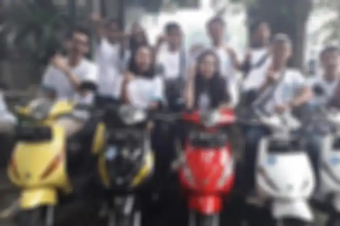 Komunitas Piaggio Zip Owner Bandung (ZOB) masih rutin nongkrong nih!