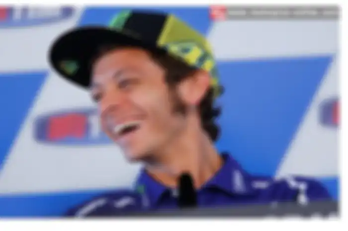 Valentino Rossi blak-blakan ngomong soal masalahnya selama musim ini. Ada masalah besar bagi dia setelah balapan 12 seri MotoGP 2014 berlangsung.