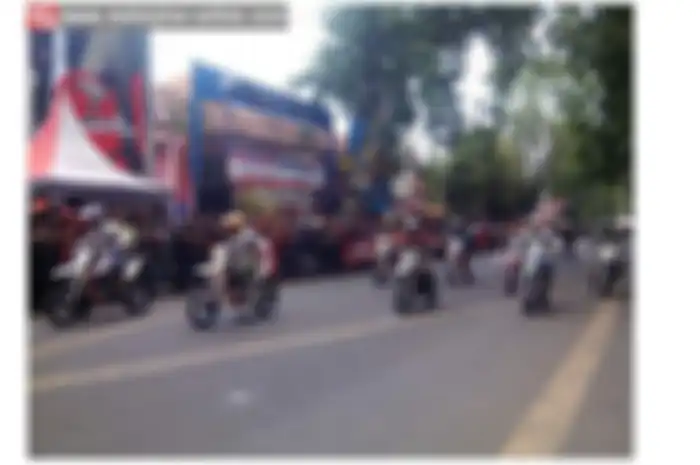 Event GM FKPPI FDR Road Race Open Championship seri II yang berlokasi di alun-alun kota Probolinggo, Jawa Timur (21/9) berhasil menyedot 187 starter mulai dari pemula hingga seeded. Tidak hanya itu jumlah penonton pun juga membludak lantaran sejak ta