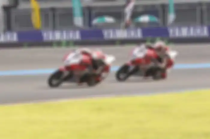 Hasil memuaskan didapat oleh pembalap Indonesia, di Asia Road Racing Championship (ARRC) seri 5 yang berlangsung di sirkuit Buriram United Internasional Circuit (BRIC), Buriram, Thailand akhir pekan ini (8-9/11). Andi farid Idzhar dan Aditya Pangestu