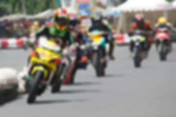 Gelaran road race Kuningan yang sebenarnya dihajat minggu ini (23/4) batal. Alasan pembatalan diungkapkan langsung promotor road race Kuningan.   