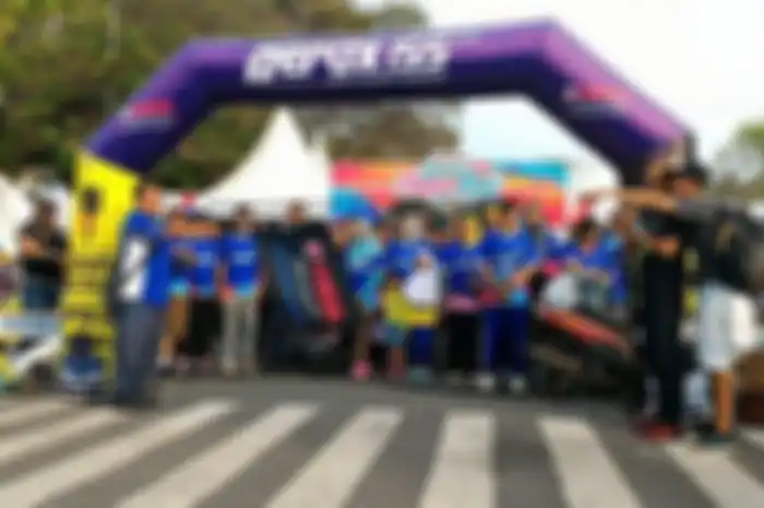 Blue Core Yamaha Motor Show (BYMS) sudah melewati kota Semarang yang bikin bikers bisa tahu dan jajal motor baru Yamaha 2017. Tapi, masih akan singgah lagi di kota lain. Tunggu ya