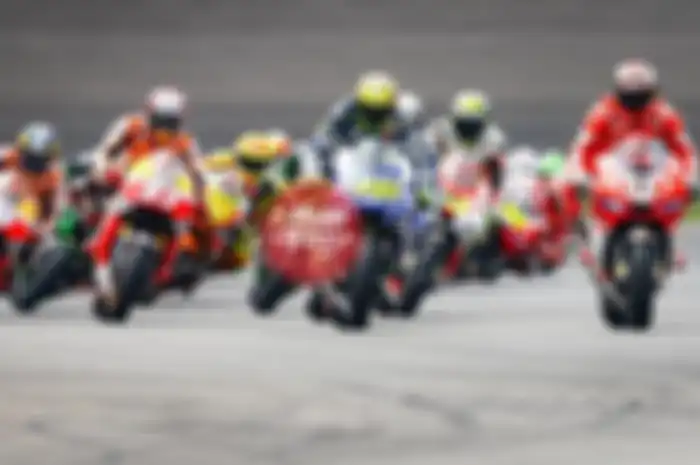 Kedua petinggi Dorna dan F1 bertemu untuk membahas jadwal yang bentrok 