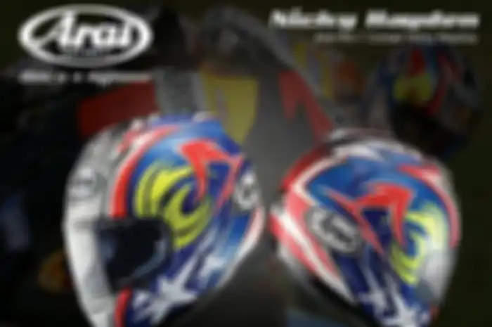 Helm Nicky Hayden dengan merek dan jenis Arai RX-7 Corsair benar-benar bisa mencapai puluhan juta rupiah