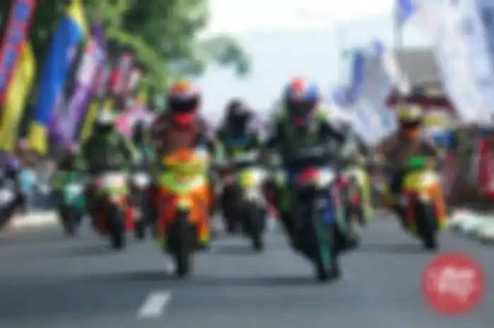 Fenomena joki tembak di road race layaknya joki cabutan di drag bike maupun balap liar.

