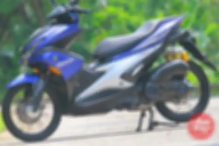 Trik Yamaha Aerox 155 Pakai Pelek Jari-Jari  