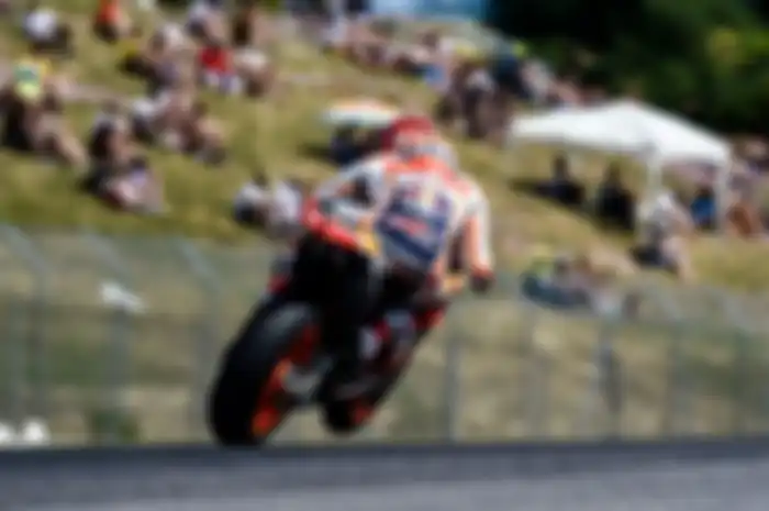 Ban Depan Baru Marc Marquez Masih Bermasalah



