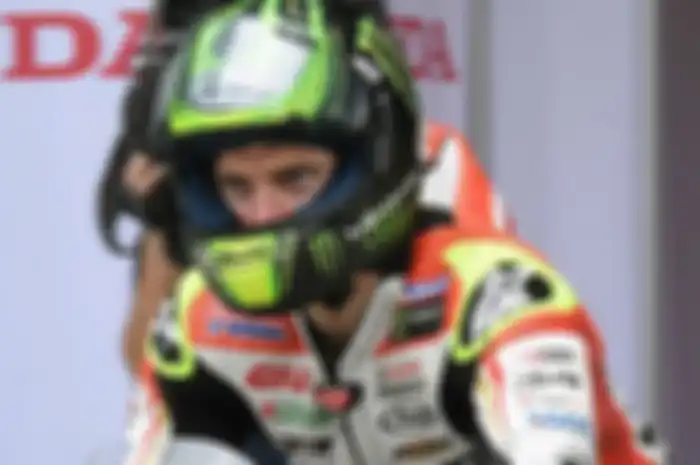 Cal gagal finish akibat di senggol oleh Dani Pedrosa yang kehilangan grip roda depan.

