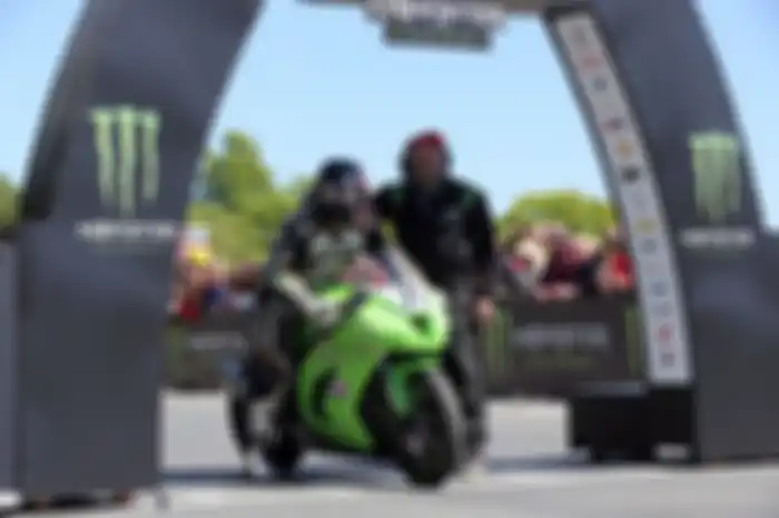 Ajang balap terganas di dunia Isle of Man TT kembali memakan korban tewas tahun ini. 