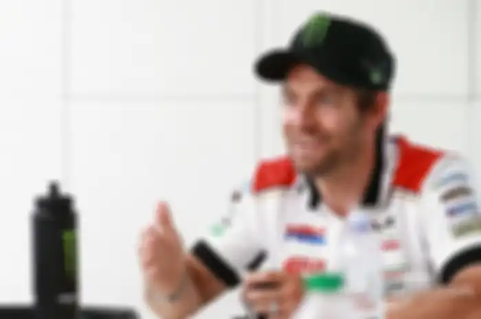 Cal Crutchlow Bertahan Atau Pindah ke Tim Baru