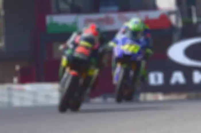 Duet Tim Satelit Yamaha Tech 3 Johann Zarco dan Jonas Folger kembali tampil memukau dengan finish di urutan kelima dan keenam di MotoGP Catalunya.

