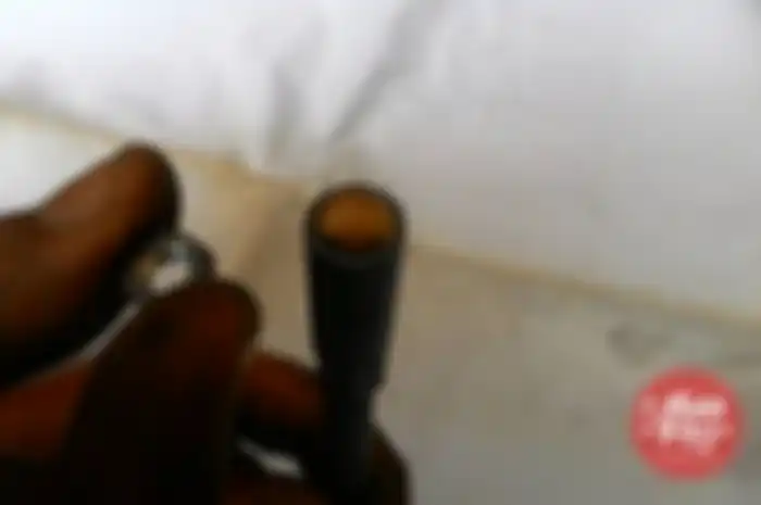 Filter Rokok Buat Ganjal Mur

