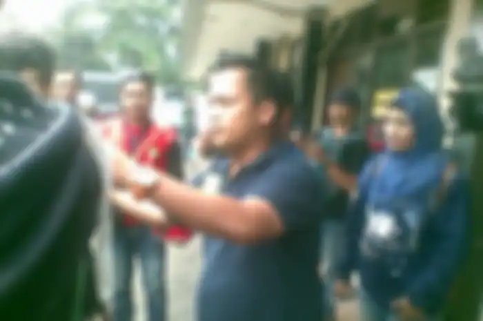 Polresta Depok Jawa Barat memberikan layanan penitipan kendaraan bagi warga Depok yang ingin melakukan mudik ke kampung halamannya. Penitipan kendaraan dilakukan gratis.