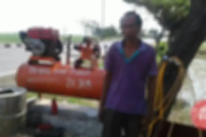 Tambal Ban Dan Servis Motor 24 Jam Pantura Cirebon

