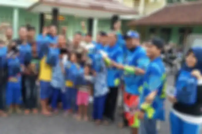 Bagi bagi rejeki Brantas