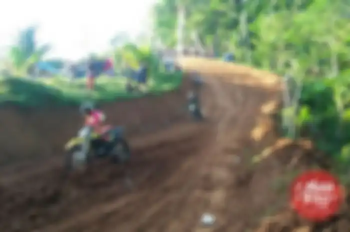 Pemilik Sirkuit Tampil Gemilang Di Grasstrack Pangandaran

