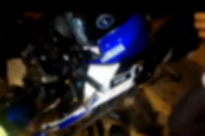Informasi di lapangan, kecelakaan ini bermula ketika sepeda motor Honda Vario BP 3522 MQ yang dikendarai oleh Jon dan membonceng Rona, hendak menyeberang jalan menuju Komplek MCP Batuampar
