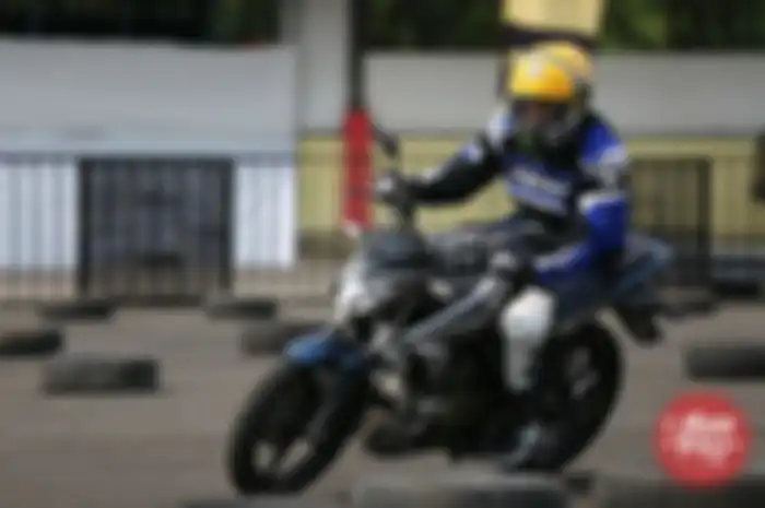 Selain menghadirkan balap, Yamaha Sunday Race 2017 seri kedua ini juga menghadirkan fun riding competition  menggunakan motor All New Vixion (16/7), di Sentul Internasional Sirkuit, Bogor, Jawa Barat.
