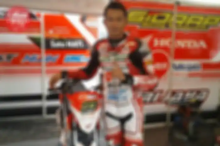 Dari hasil QTT hari ini di kelas MP1 Fitriansyah Kete rider tim Sidrap Honda Daya KYT Nissin IRC Trijaya berhasil cetak waktu terbaik