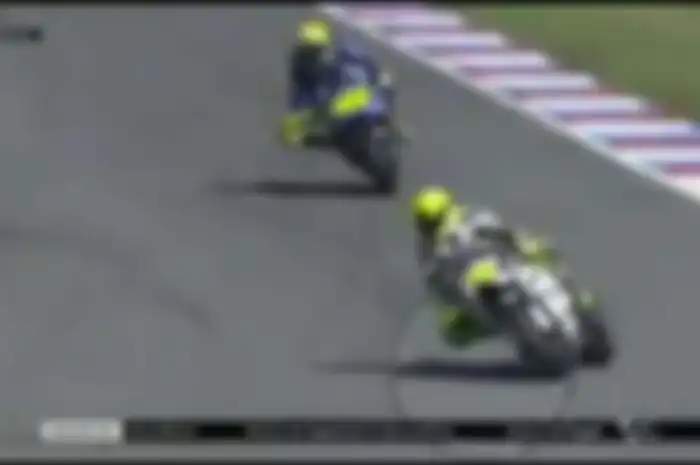 Marc Marquez, Cal Crutchlow dan Alvaro Bautista terjatuh di tikungan 10 sirkuit Brno, Republik Ceko (05/8) ketika menjalani sesi free practice 3 (FP3) sore ini.
