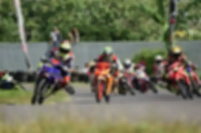 Berikut merupakan hasil balapan dari gelaran seri kedua FDR Sunday Race yang berlangsung di Sirkuit Selagalas, Mataram, (6/8).


