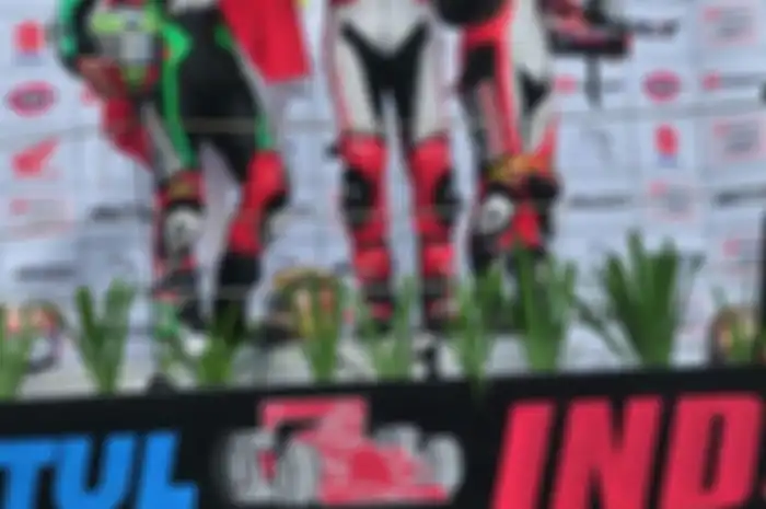 Turun Sebagai Rider Pengganti, Dimas Ekky Malah Juara


